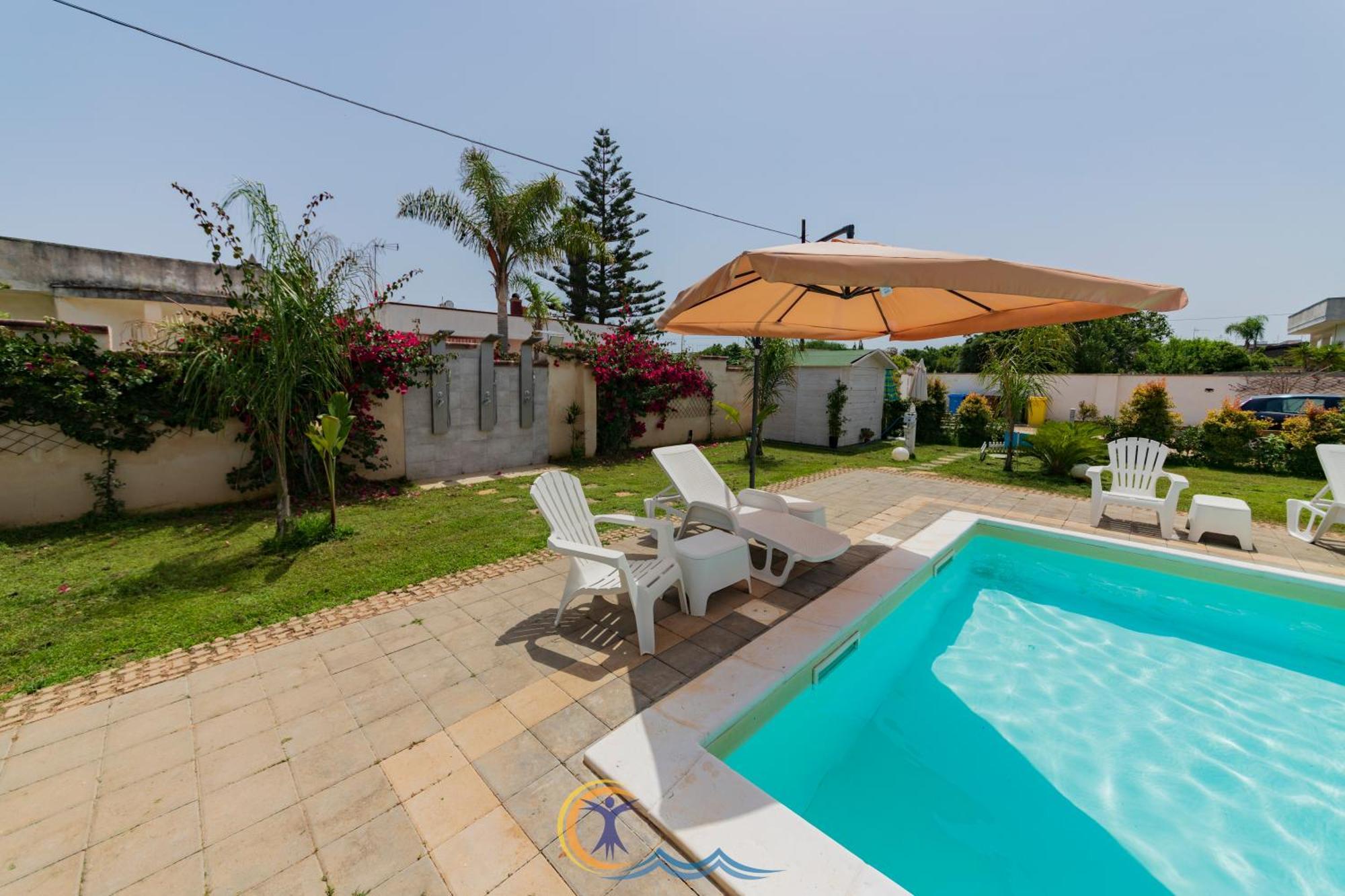 Villa Leonardo San Foca - Room, Pool & Restaurant 外观 照片