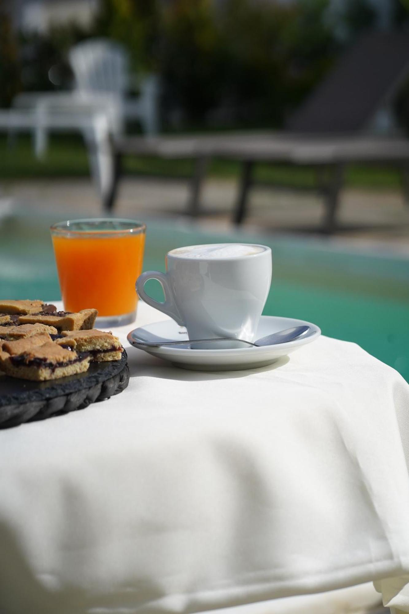 Villa Leonardo San Foca - Room, Pool & Restaurant 外观 照片
